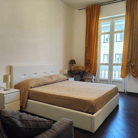 Tania House, Metro Italia 61 Turim Exterior foto